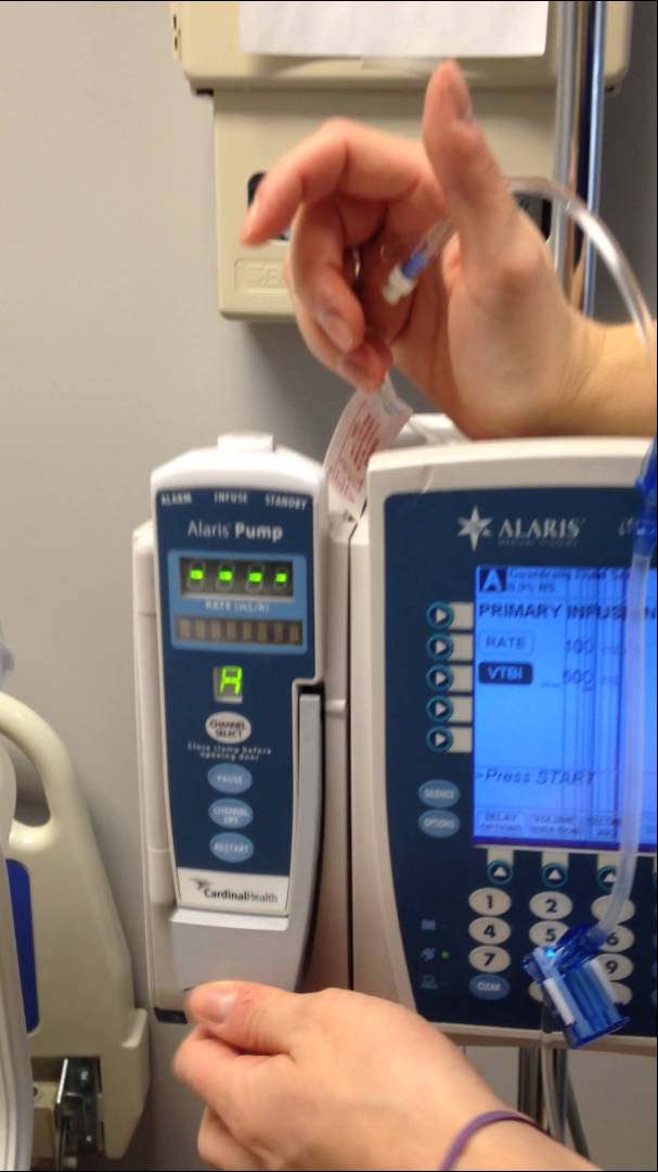 Primary infusion and IV pump set up icon