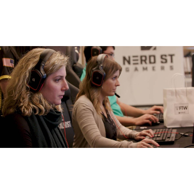 The esports industry is booming, and it’s seeking female applicants