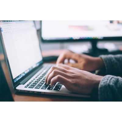 Writing Recommendation Letters Online icon