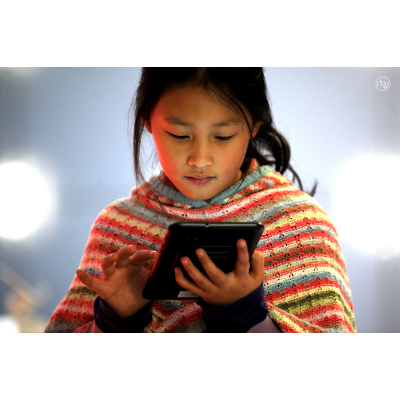 Technological Advancement and Women Empowerment icon