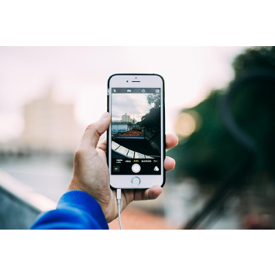 Proof That the ‘C’ in iPhone Does Not Mean ‘Cheap’ icon