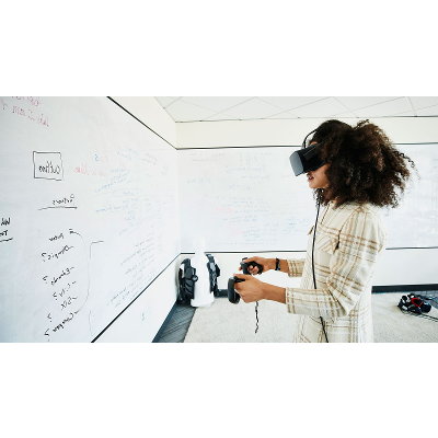 What does virtual reality and the metaverse mean for training? icon