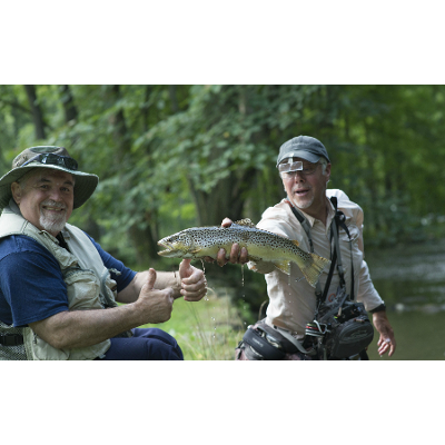 Free Fly Fishing for Veterans Provides Serenity and Connection - VA News icon