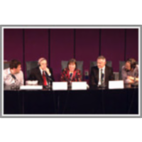 Razprava na okrogli mizi / Round-table discussion icon