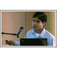 Competitive Closeness Testing