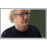 Do Language Change Rates Depend on Population Size?