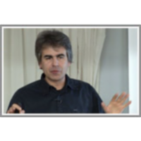 Learning How to Reconstruct the Cosmic Microwave Background