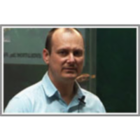 Evolucijski škrati in velikani med pajki