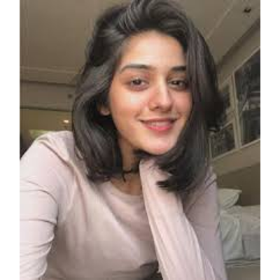 Shreya Ar